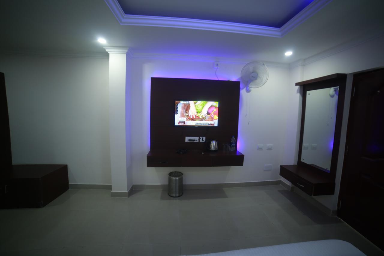 Hotel Horizon International Taliparamba Exterior foto