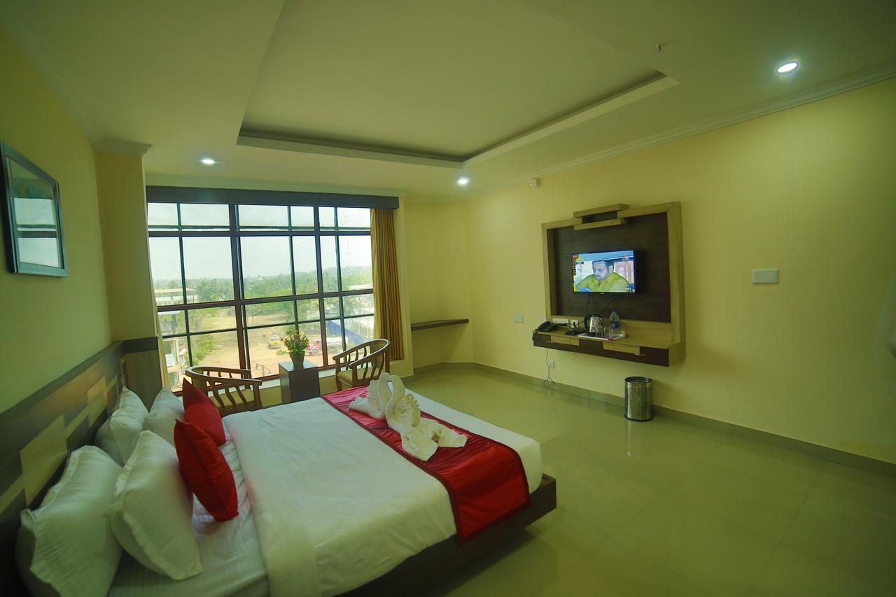 Hotel Horizon International Taliparamba Exterior foto